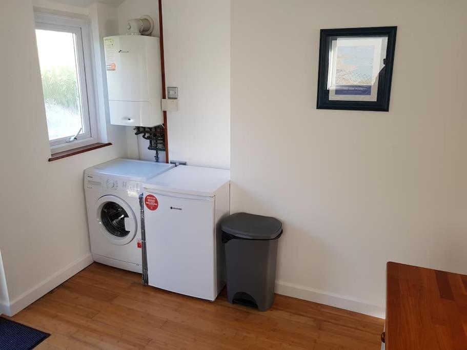 Atlantic Retreat - 5 Minute Stroll From The Beach Bude Exterior foto